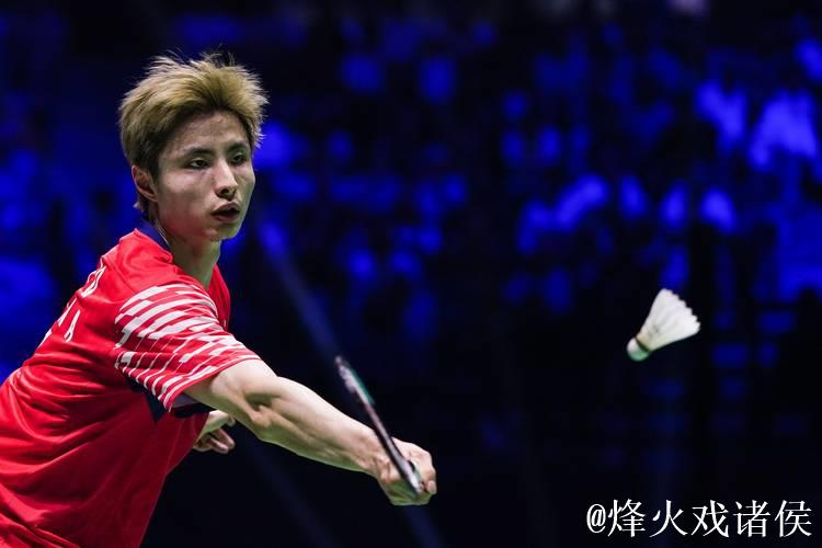 世界羽联年终总决赛 石宇奇2-0昆拉武特晋级决赛 世界羽联年终总决赛 石宇奇2-0昆拉武特晋级决赛